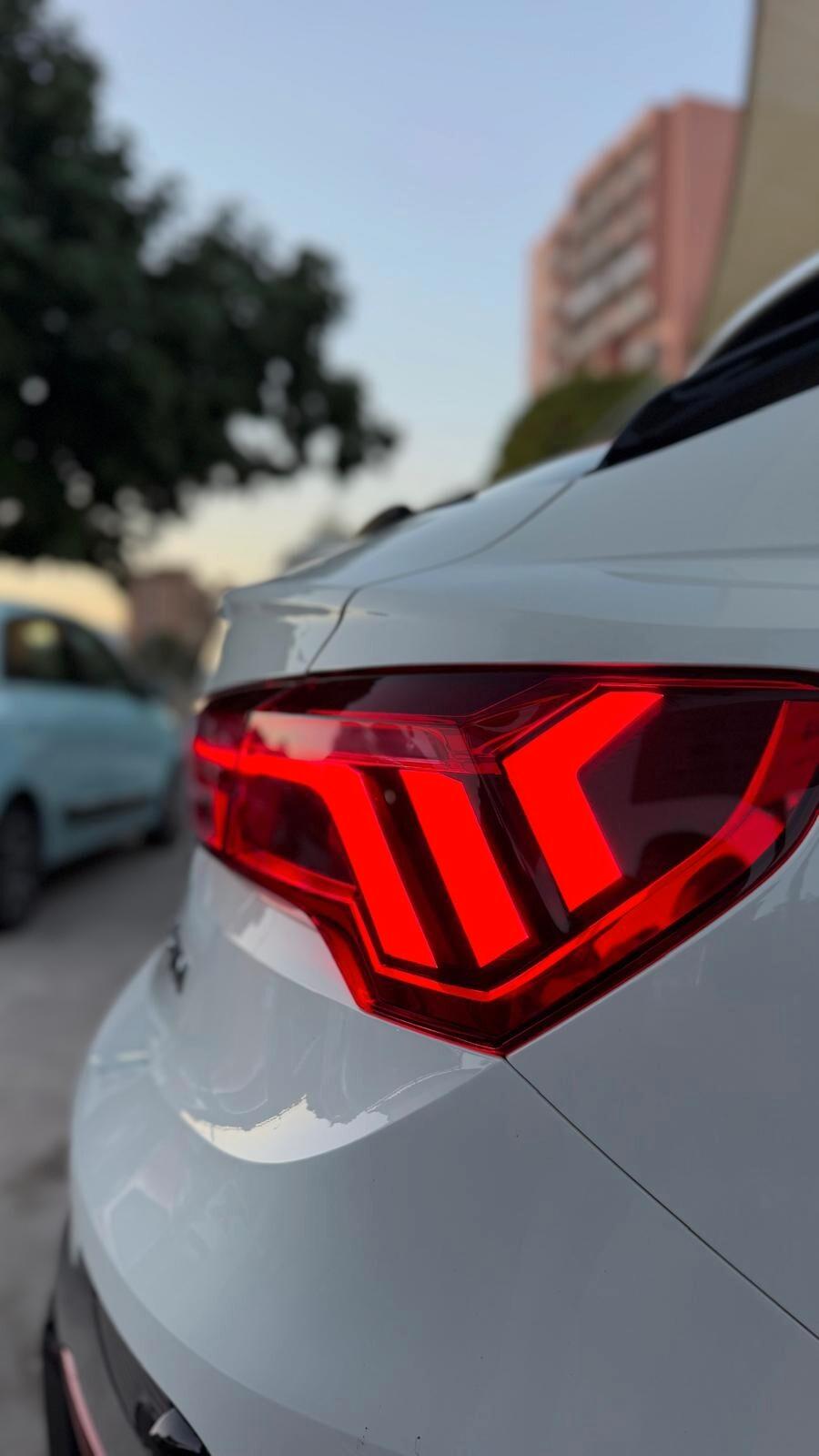 Audi Q3 Sportback Black S line