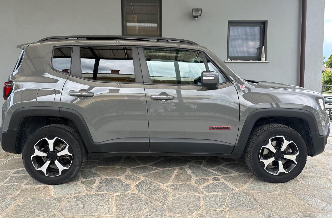 Jeep Renegade 2.0 mjt Trailhawk 4wd 170cv auto 9m