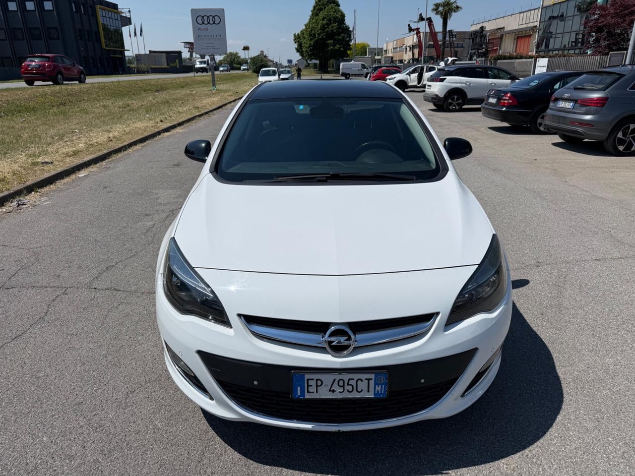 Opel Astra 1.4 Turbo 120CV 5 porte Cosmo