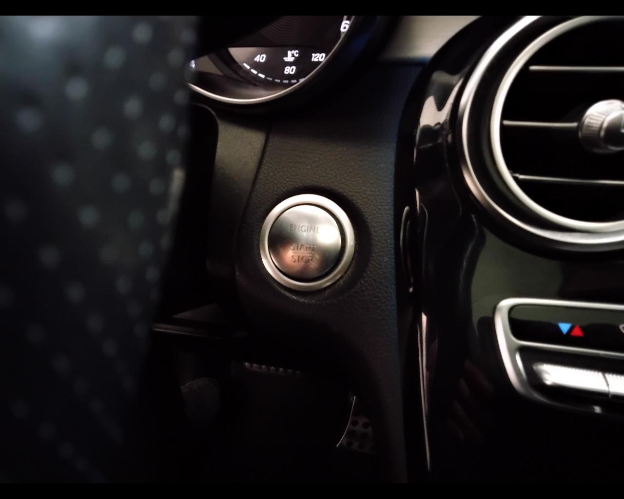 Mercedes-Benz GLC - X253 - GLC 250 d Night Edition 4matic auto
