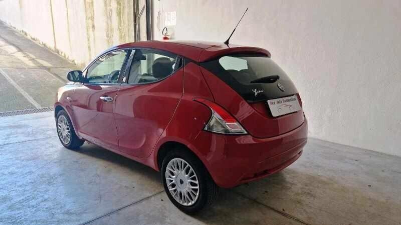 Lancia Ypsilon 1.2 69 CV 5 porte GPL Ecochic Gold