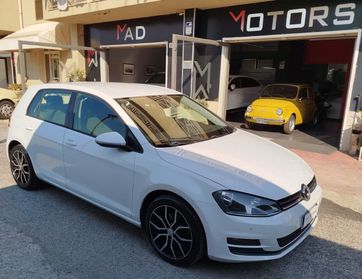 Volkswagen Golf 1.6 TDI DPF Highline NEO 2014
