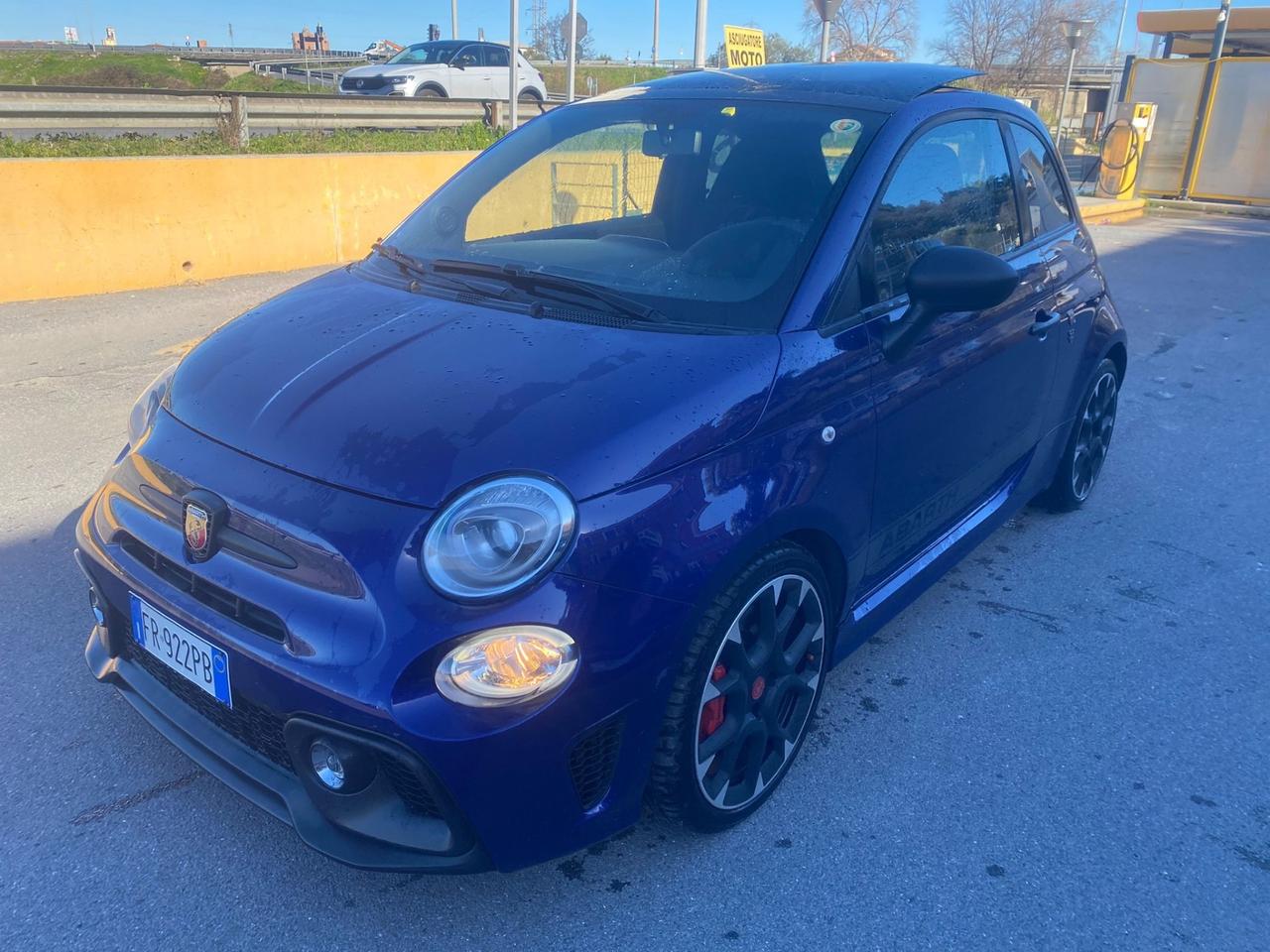 Abarth 595 1.4 Turbo T-Jet 180 CV Competizione