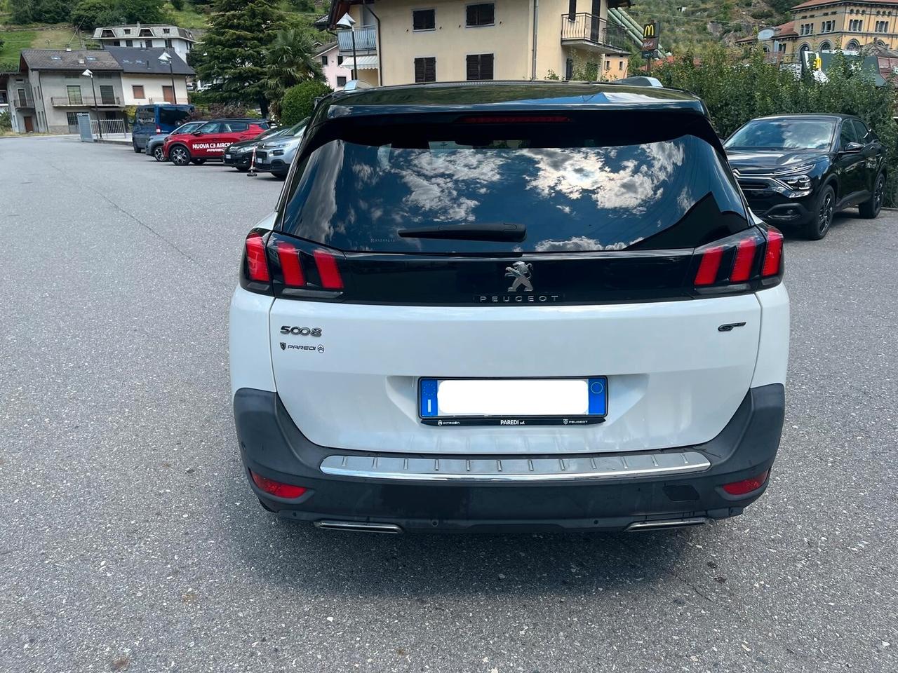 Peugeot 5008 BlueHDi 180 S&S EAT8 GT