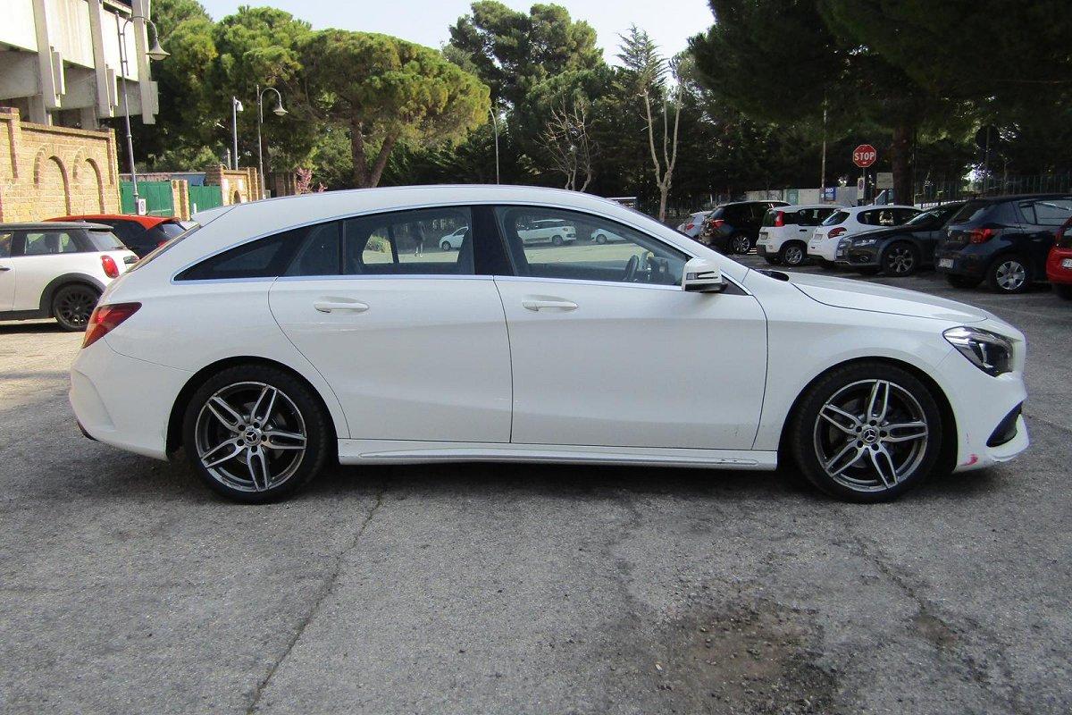MERCEDES CLA 220 d Automatic 4Matic Shooting Brake Premium