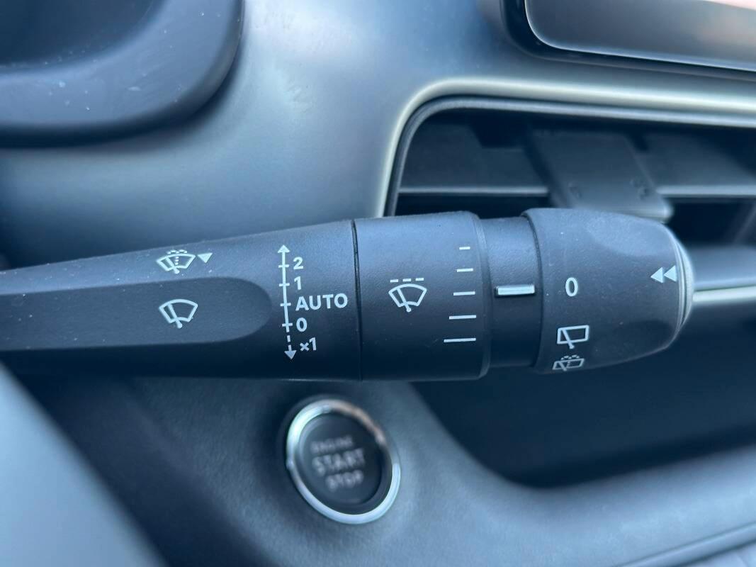 Jeep Avenger 1.2 t. Summit fwd 100cv con TELECAM E CARPLAY
