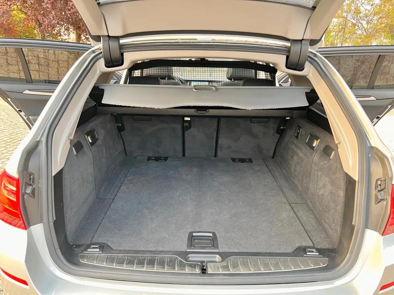 Bmw 520 520d xDrive Touring Luxury