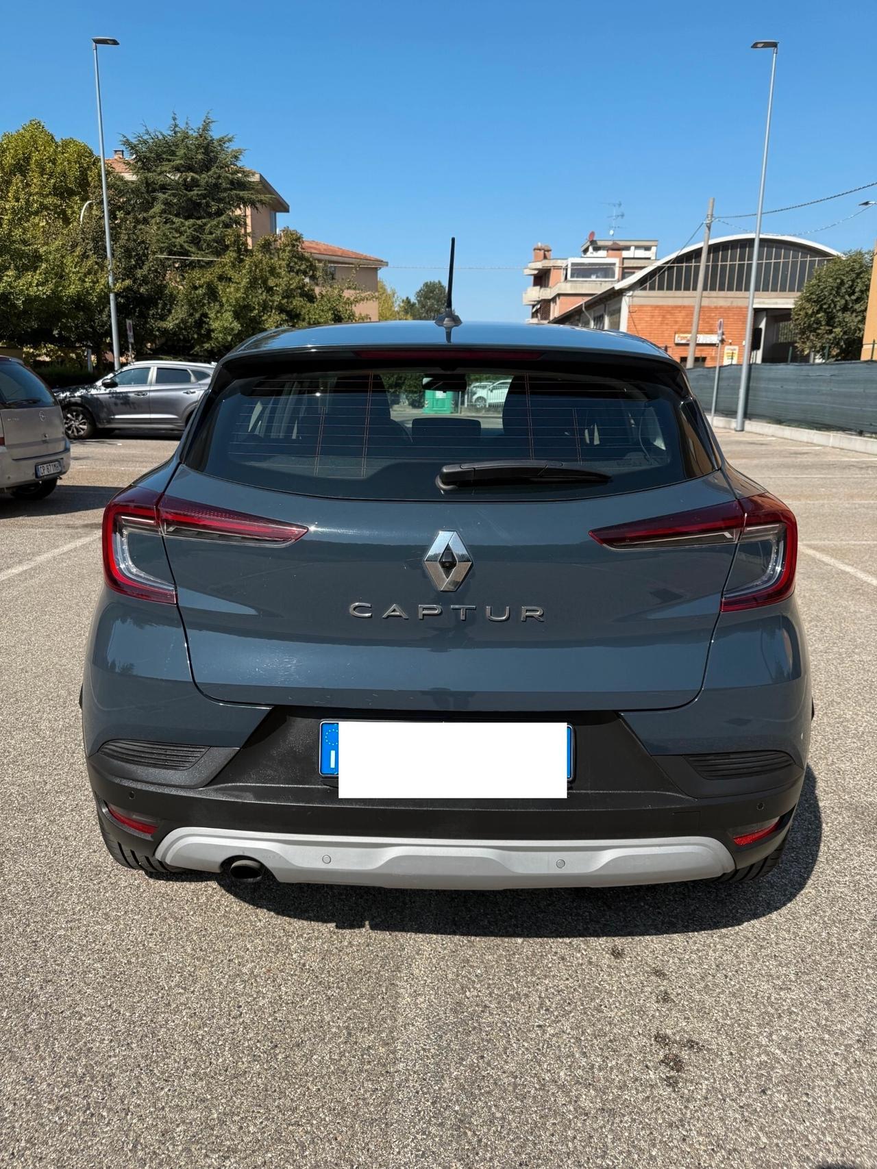 Renault Captur 1.0 Gpl - NEOP. - NAV. - 12 MESI DI GARANZIA -
