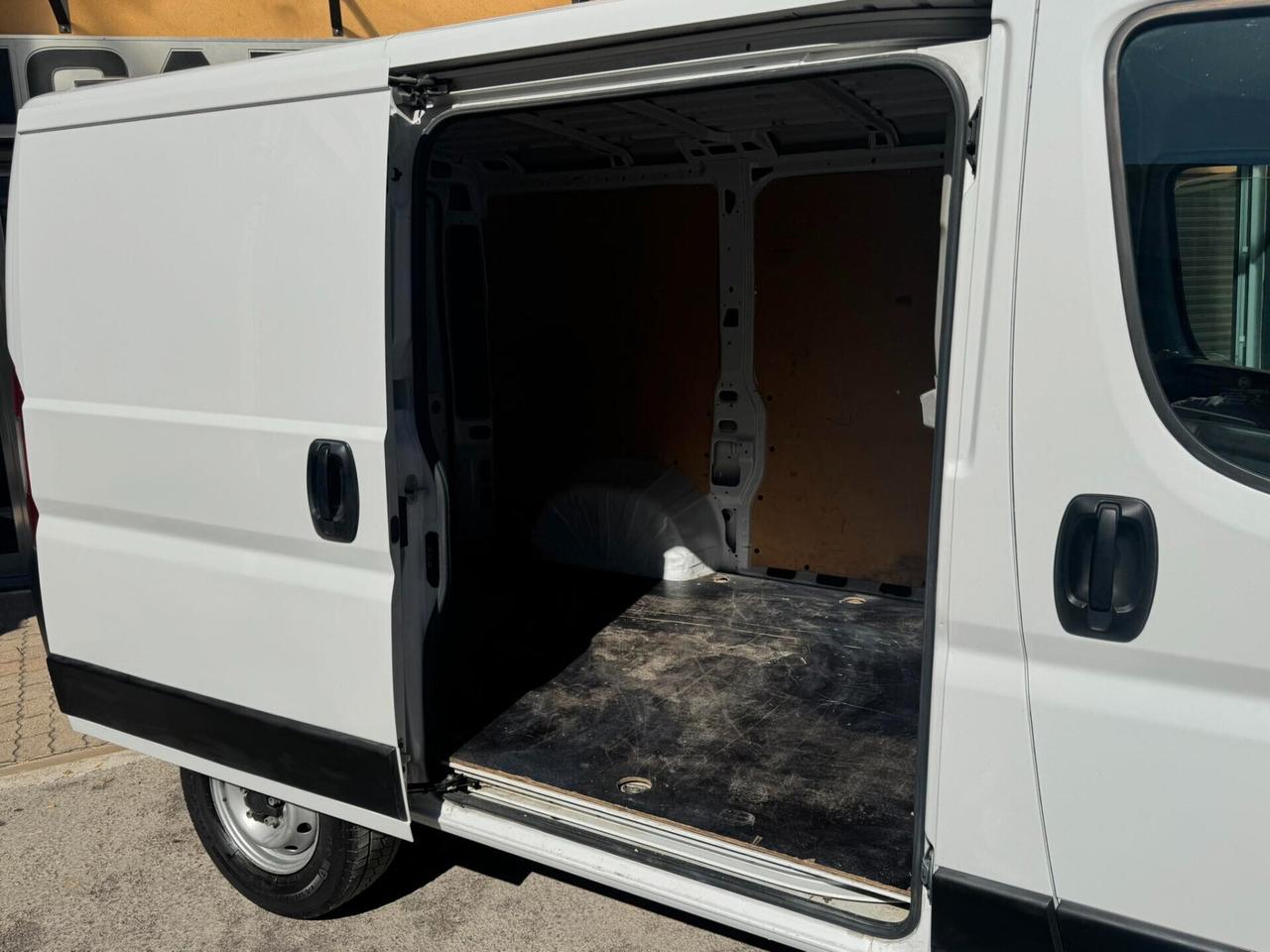 FIAT DUCATO 30 2.3 MJ 120 CV. PCTN CH1 3 POSTI AUTOCARRO