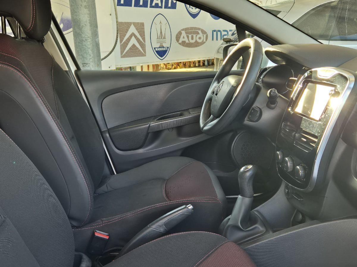 RENAULT - Clio - 1.2 75 CV GPL 5p. Costume National