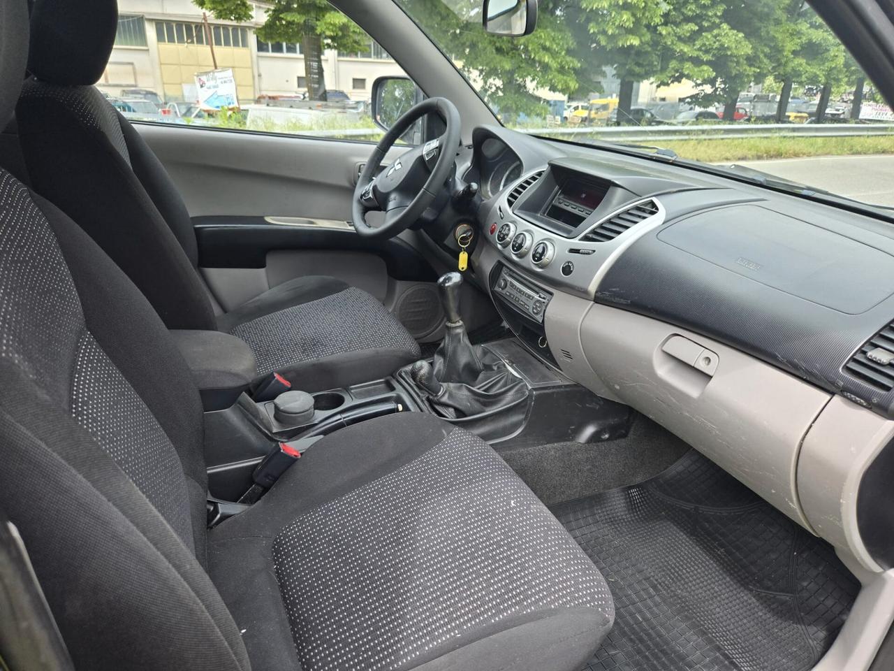 Mitsubishi L200 2.5 DI-D/136CV Club Cab Invite