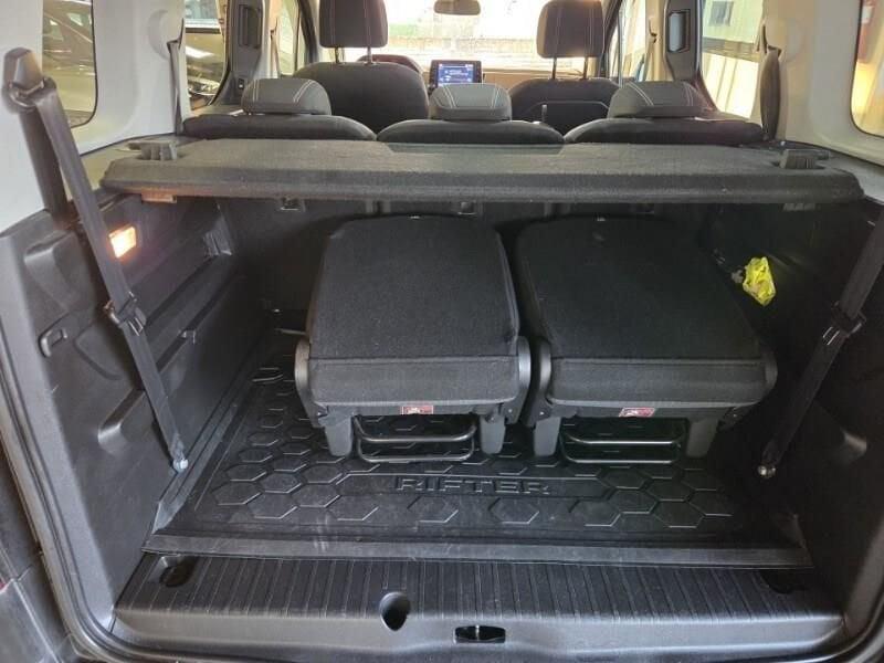 Peugeot Rifter Puretech 130 S&S EAT8 GT Standard