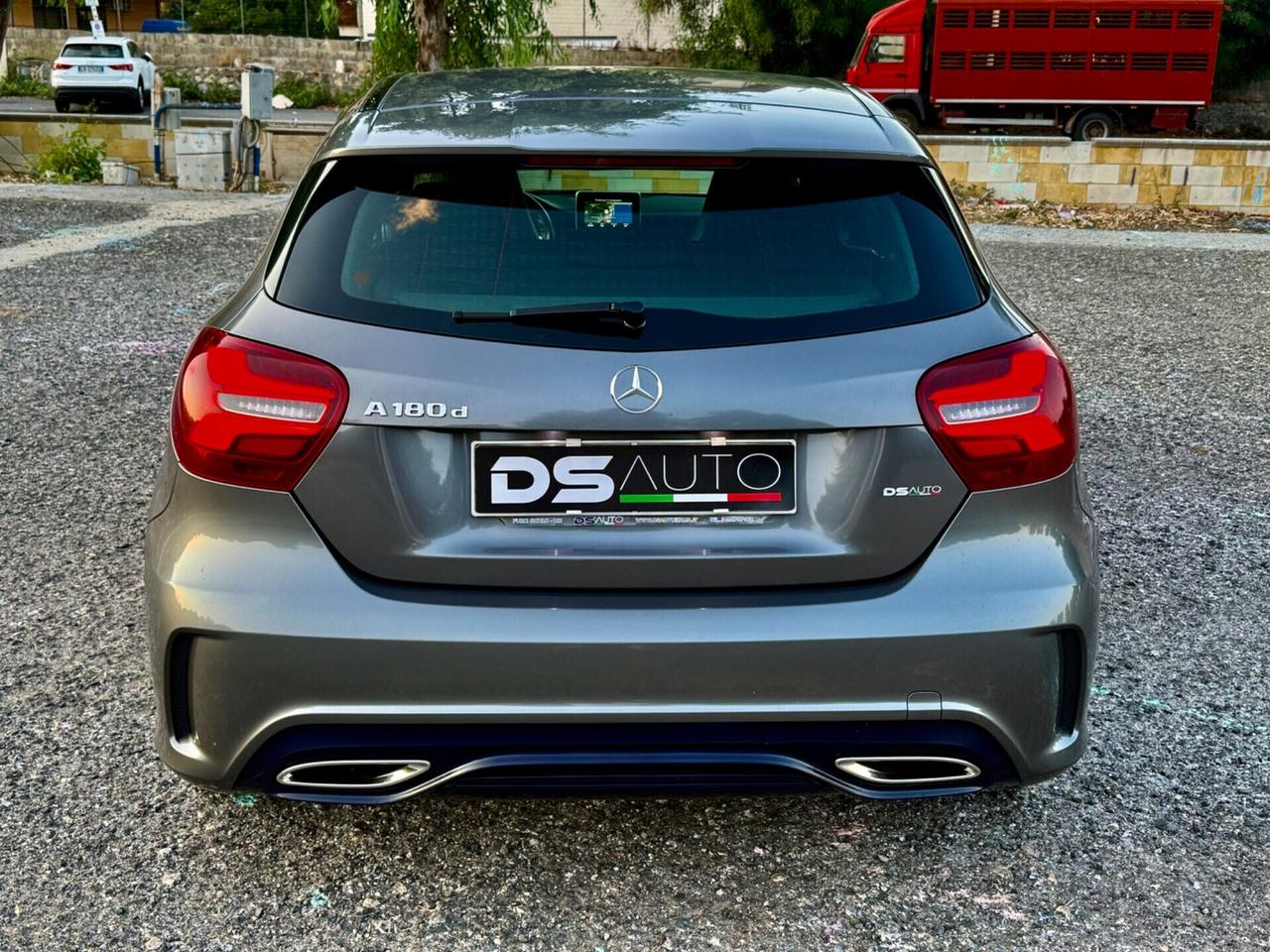 MERCEDES-BENZ A 180 D AUTOMATIC AMG PREMIUM UNI PRO