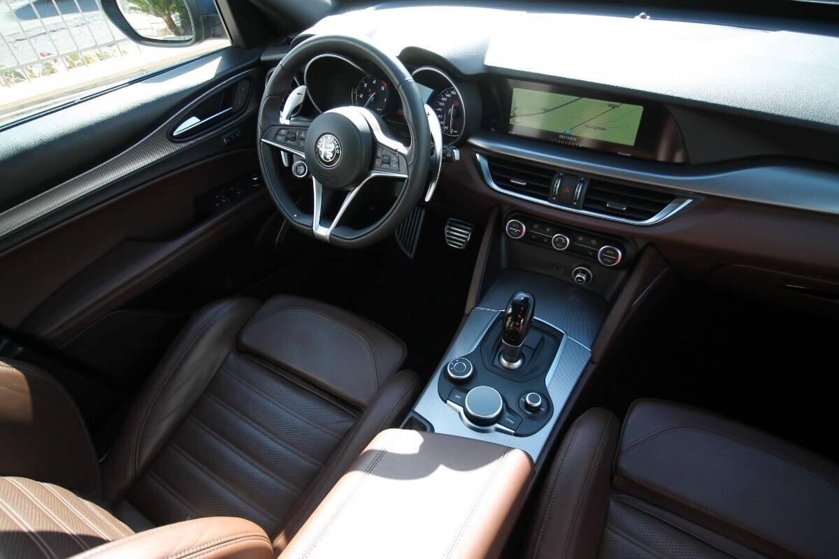 Alfa Romeo Stelvio 2.2 td 210 CV AT8 Q4 Executive