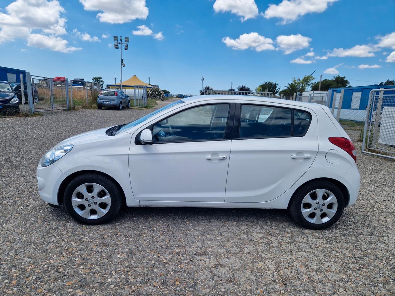 HYUNDAI i 20 per neopatentati