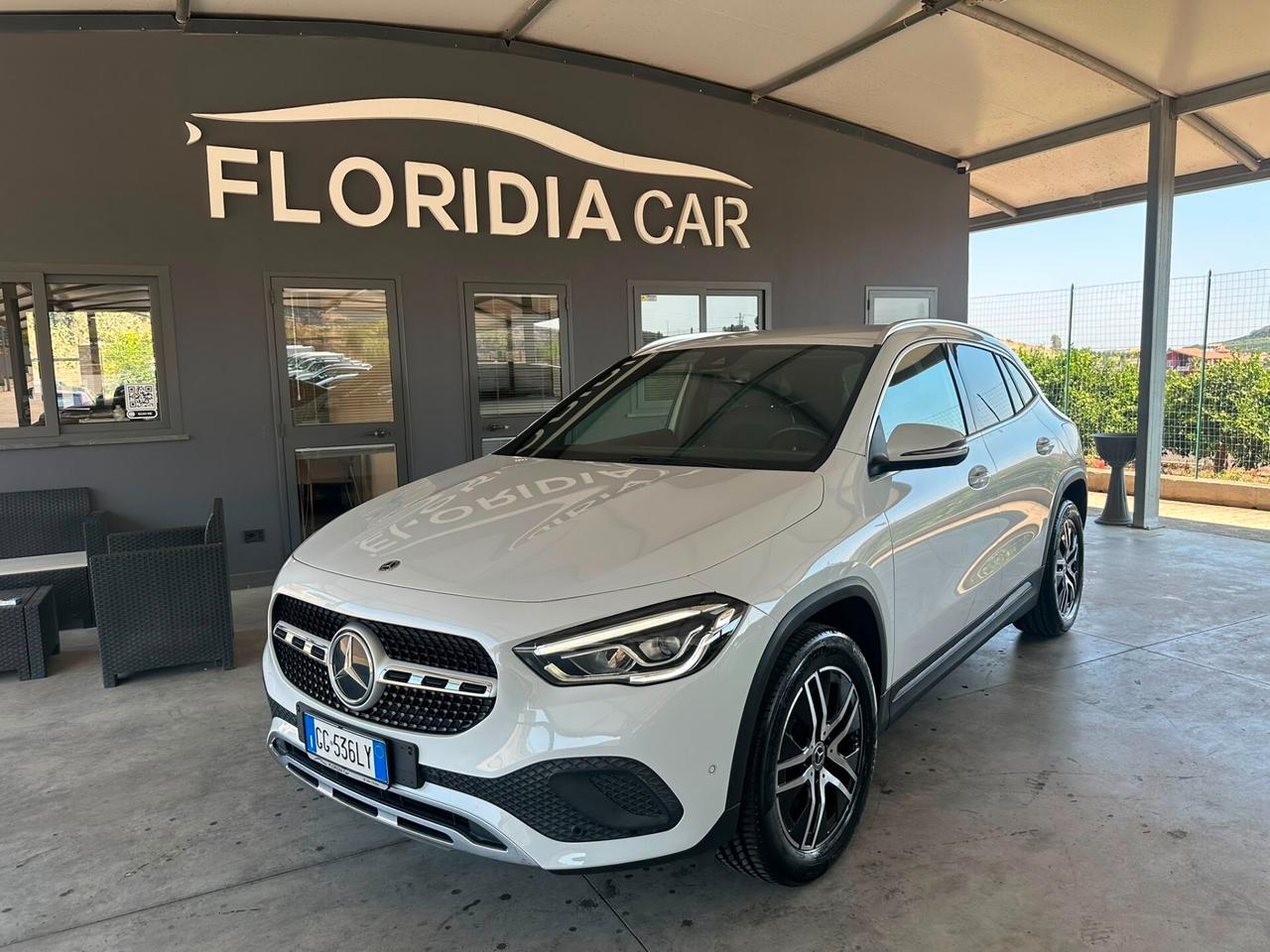 MERCEDES GLA 200 MERCEDES BENZ. 4MATIC SPORT PLUS