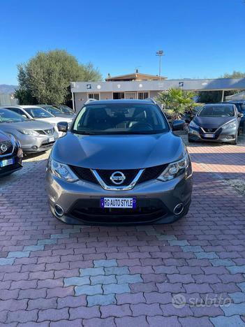 NISSAN Qashqai 1.6 dCi Tekna Automatico