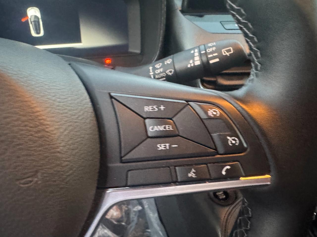 NISSAN JUKE 1.0cc DIG-T 114cv N-CONNECTA