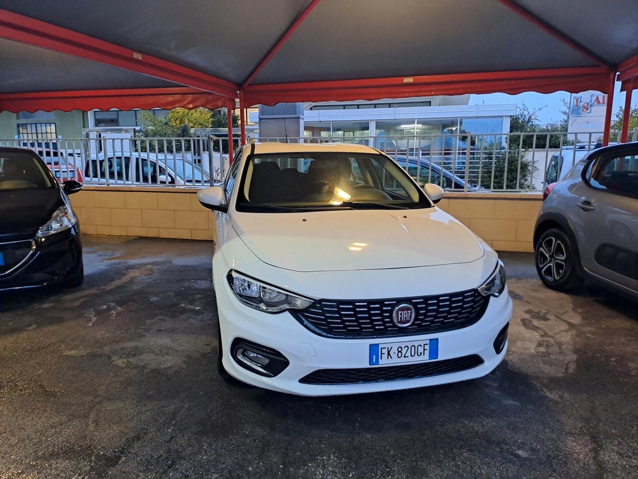 Fiat Tipo 1.3 Mjt S&S 5 porte Easy