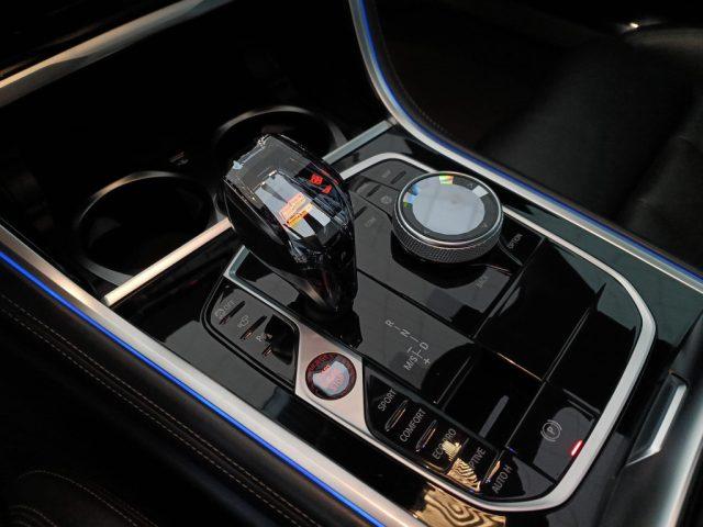 BMW 840 d 48V xDrive Gran Coupé SWAROVSKI