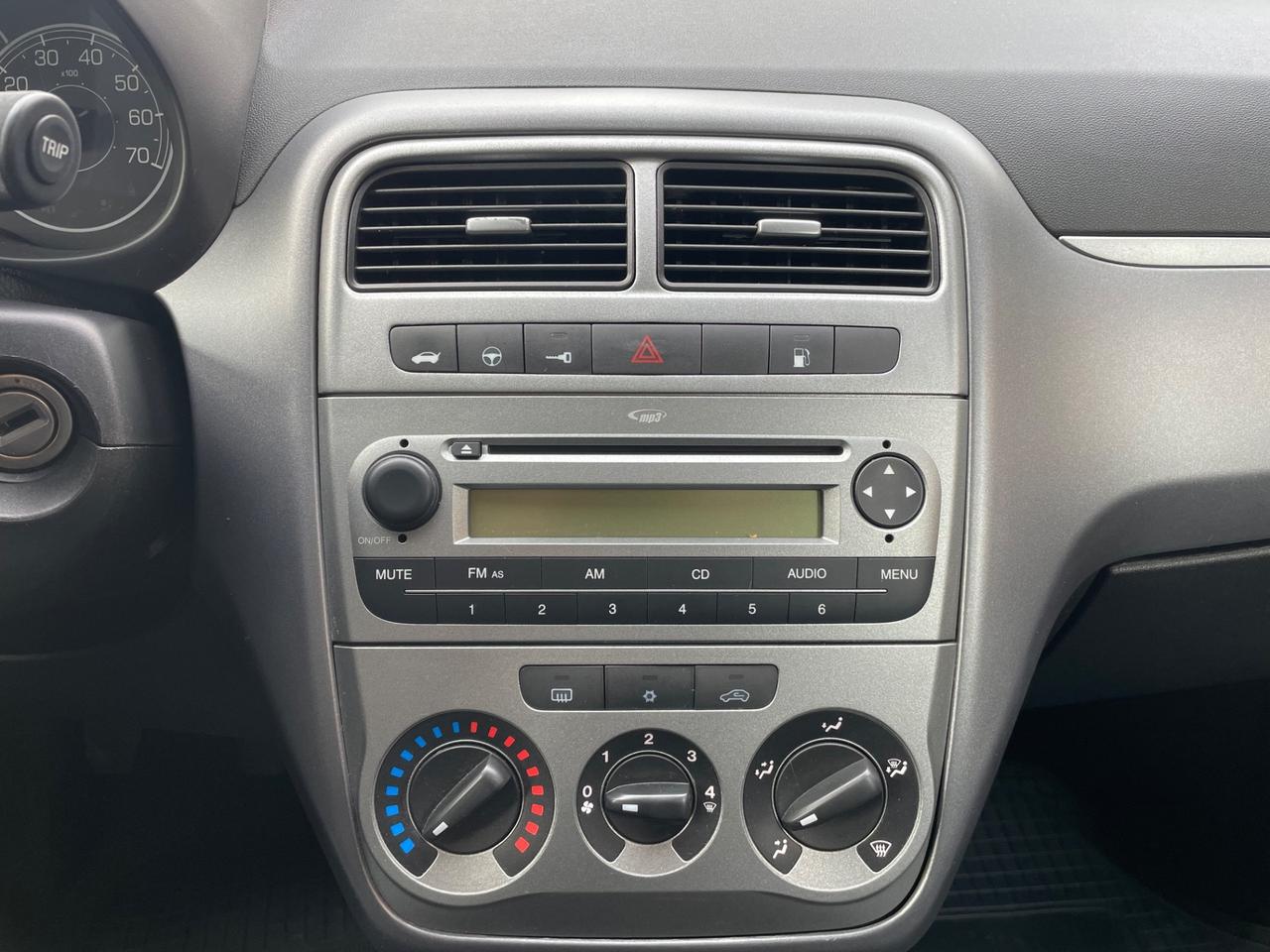 Fiat Grande Punto 1.4 3p. GPL/1PROP/GARANZIA 12 MESI