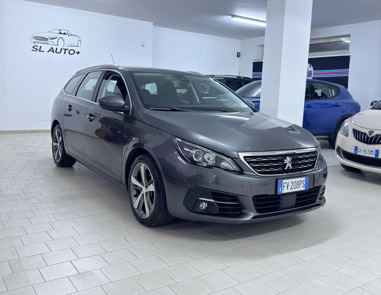 Peugeot 308 BlueHDi 120 S&S EAT6 SW Allure