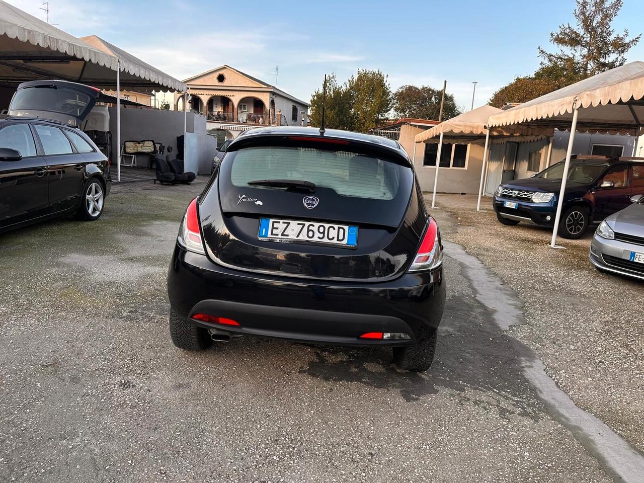 Lancia Ypsilon 1.2 69 CV 5 porte Elefantino