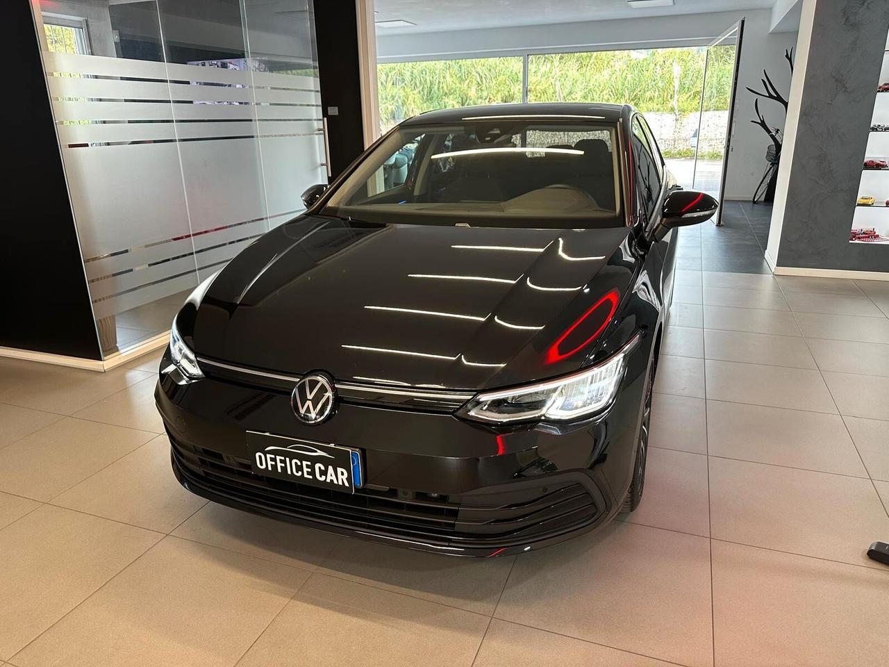 Volkswagen Golf 8 1.5 TGI DSG Style