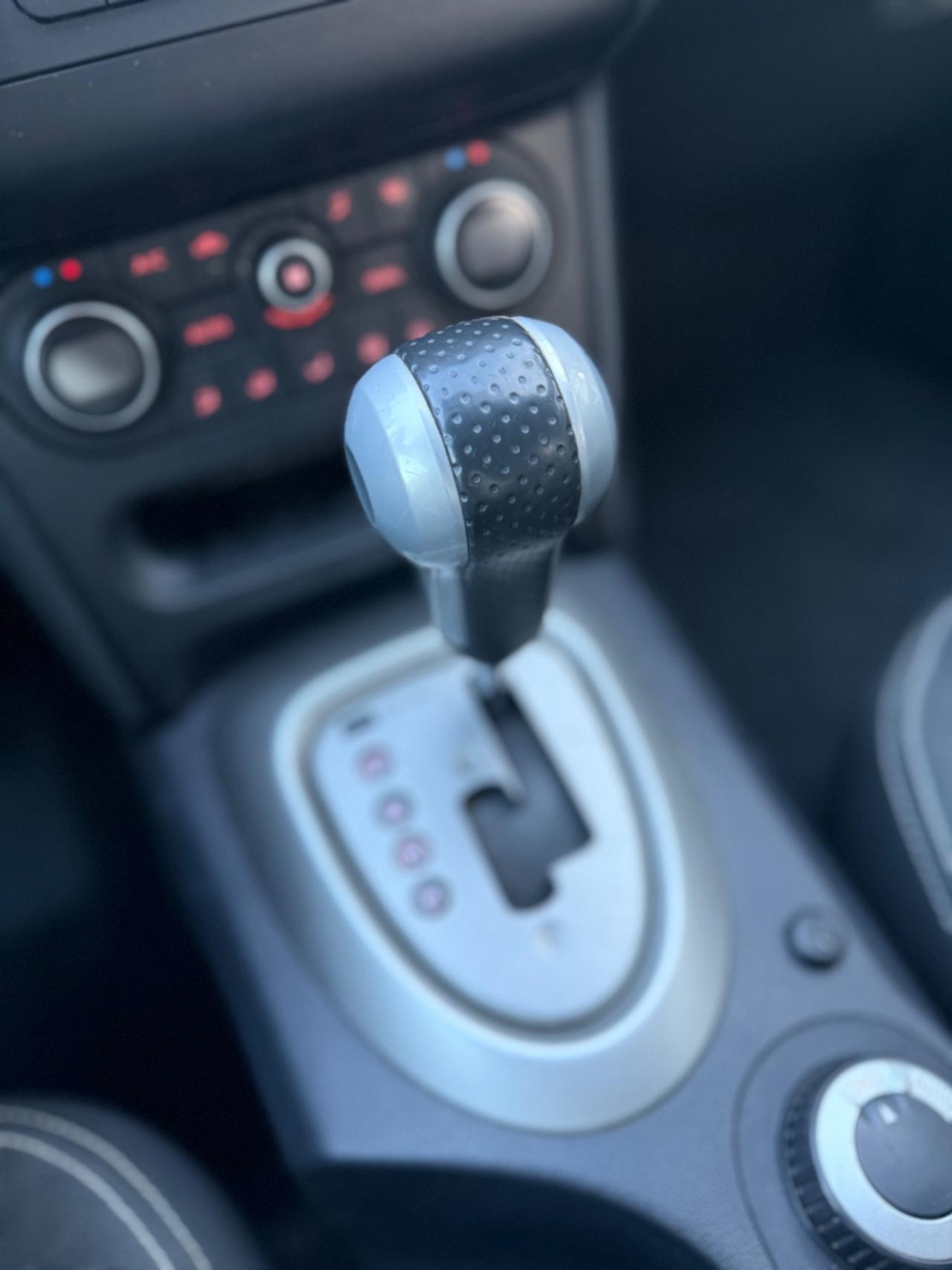 Nissan Qashqai 2.0 dCi 4WD AUTOMATICA 4x4 2012