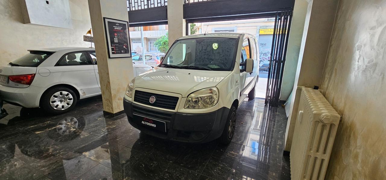 Fiat Doblo Doblò 1.6 16V Natural Power Active
