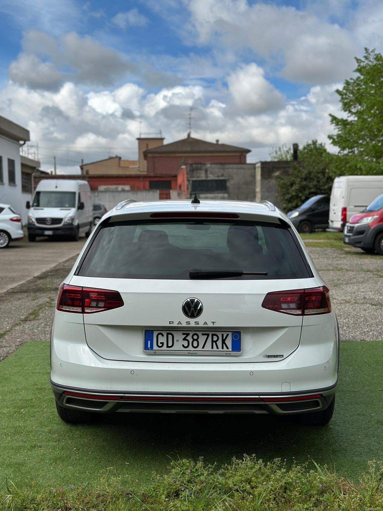 Volkswagen Passat Alltrack 2.0 TDI 200 CV 4MOTION DSG