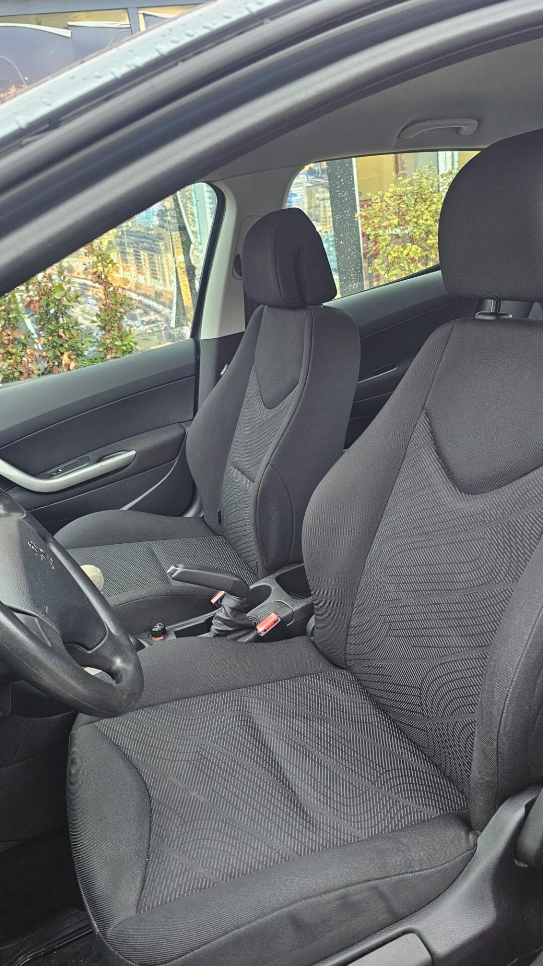 Peugeot 308 1.6 HDi 90CV 5p. Tecno