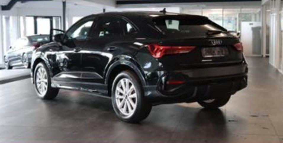 Audi Q3 35 SPORTBACK SB S line plus-Navi-LED-Virtual--