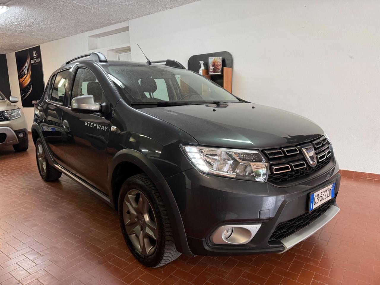 Dacia Sandero Stepway 1.0 TCe 100CV ECO-G 15th Anniversary