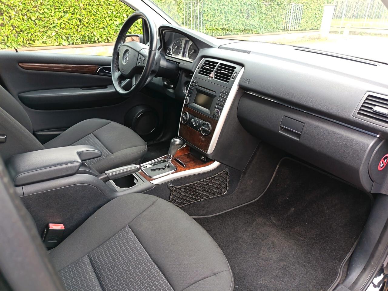 Mercedes-benz B 180 NGT BlueEFFICIENCY Premium