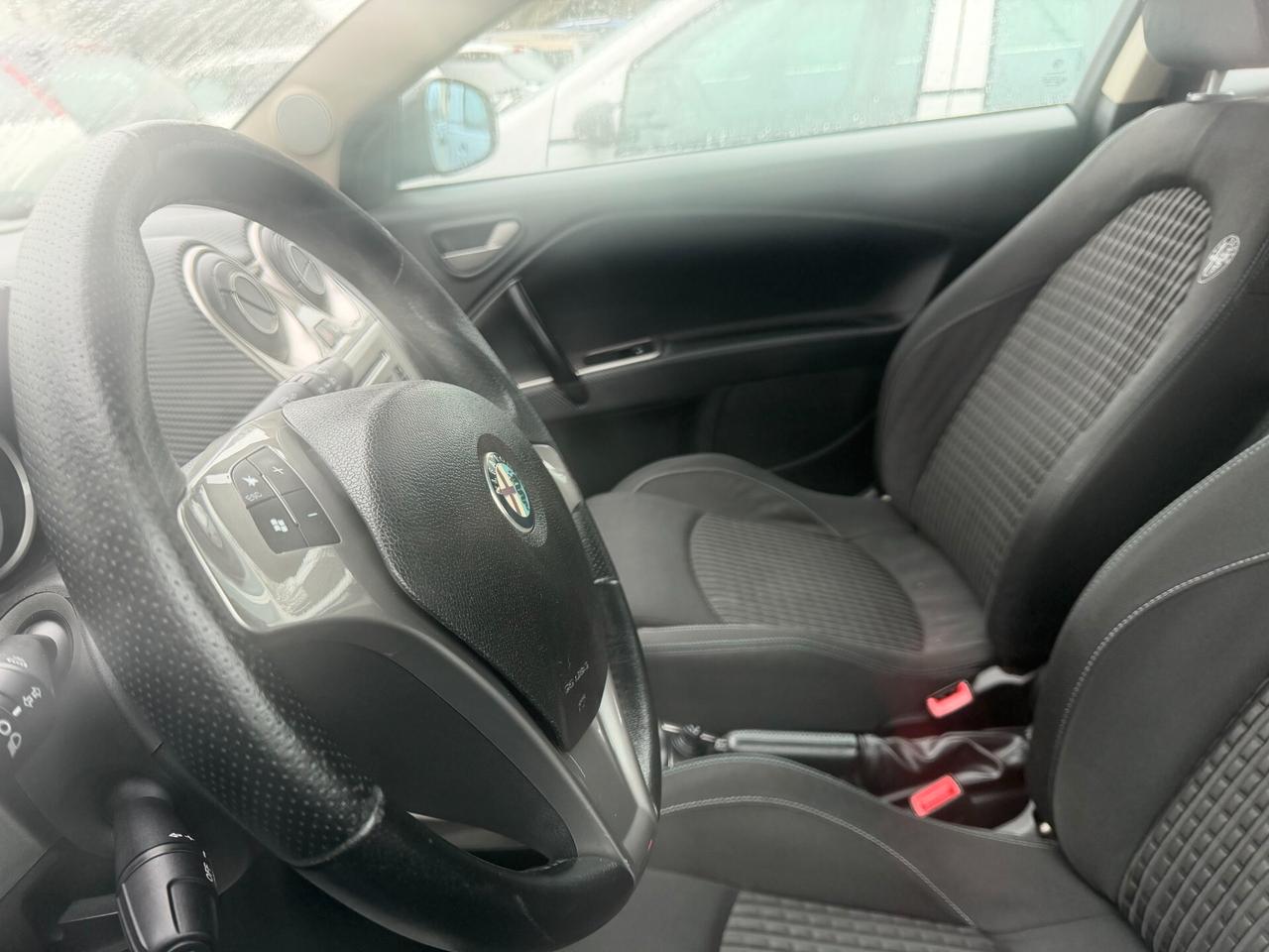 Alfa Romeo MiTo 1.6 JTDm 16V Distinctive