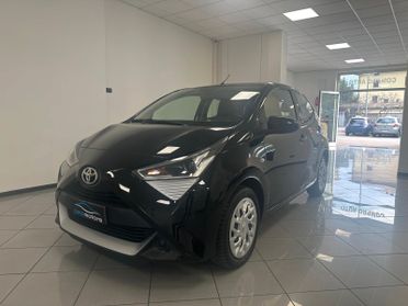Toyota Aygo Connect 1.0 VVT-i 72 CV 5 porte x-clusiv MMT