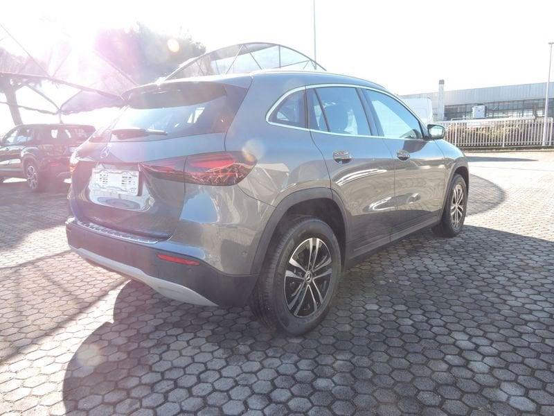 Mercedes-Benz GLA GLA 180 Automatic Advanced