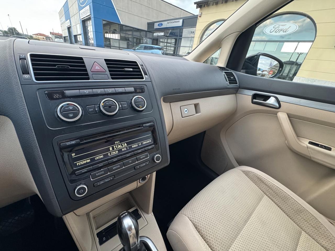 Volkswagen Touran 1.6TDI DSG Autom. 105CV - 7 Posti