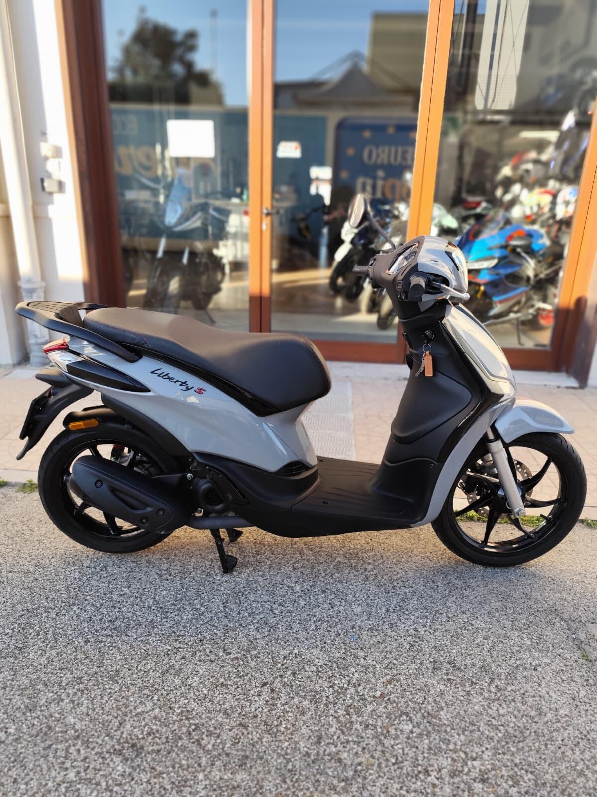 Piaggio Liberty S 50 2022