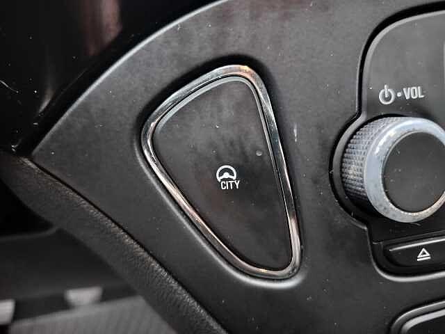 Opel Corsa 1.4 5 porte 120 Anniversary