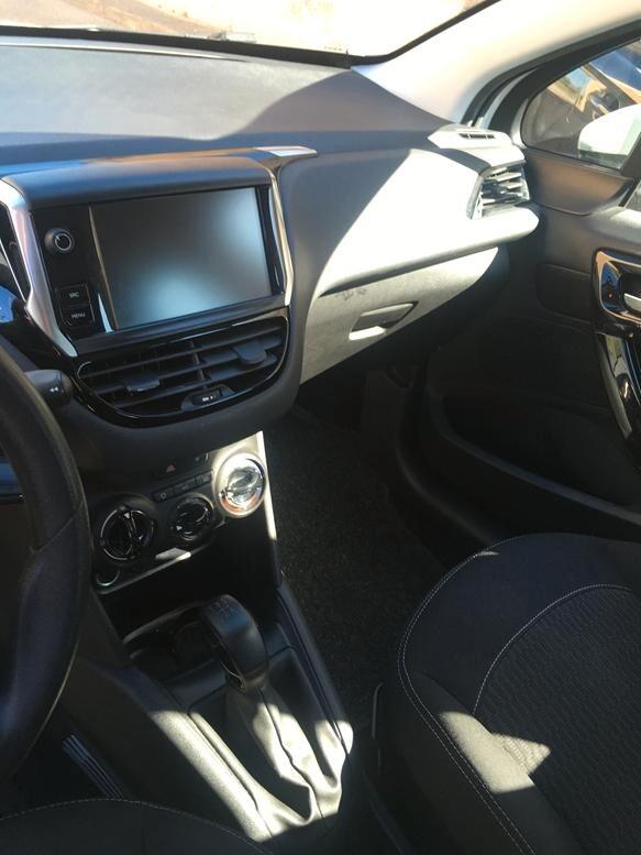 Peugeot 208 BlueHDi 75 5 porte Active