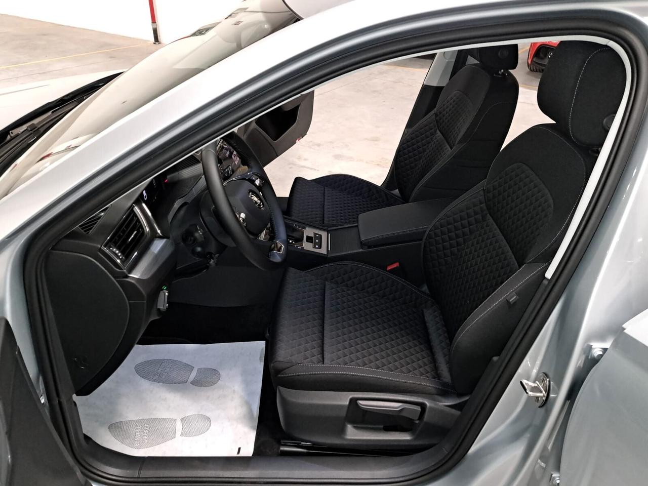 Skoda Superb 2.0 TDI EVO SCR 200CV Executive Wagon DSG Km.0