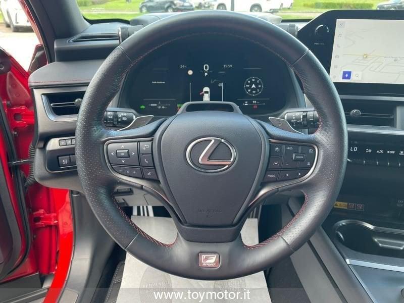 Lexus UX 300h 4WD F-Sport