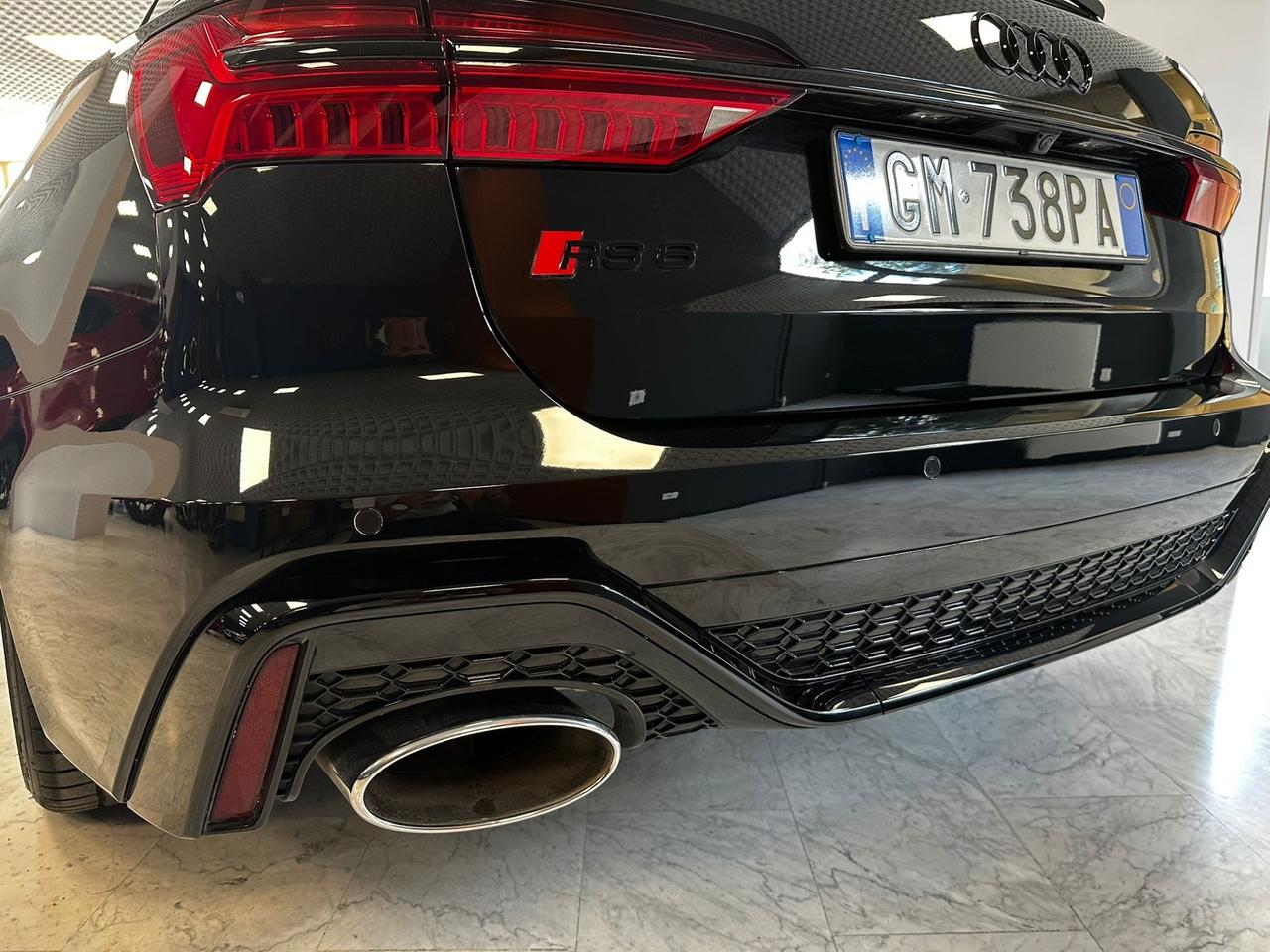 Audi A6 RS 6 Avant 4.0 TFSI V8 quattro tiptronic