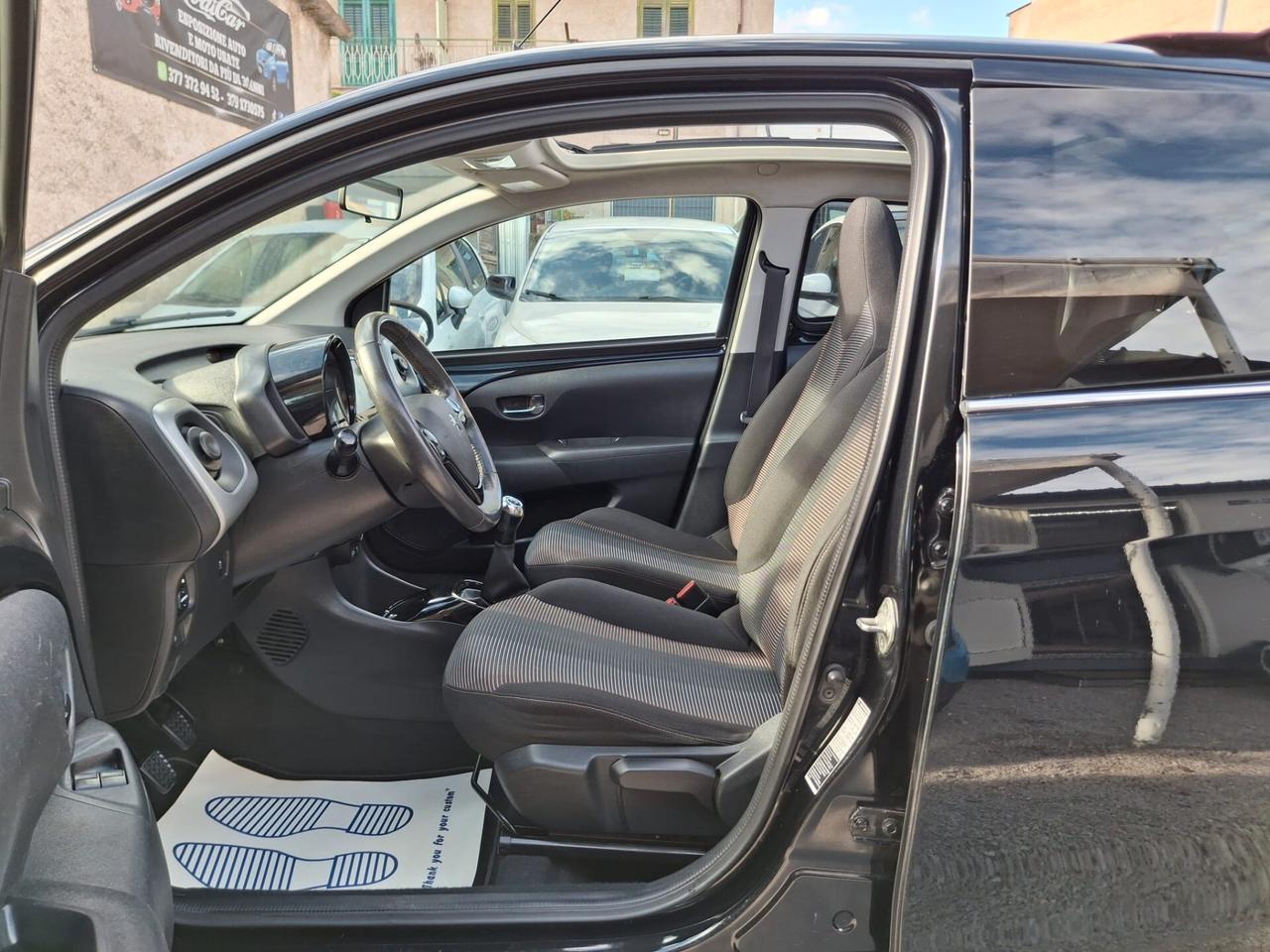 Peugeot 108 VTi 68 5 porte Allure TOP!