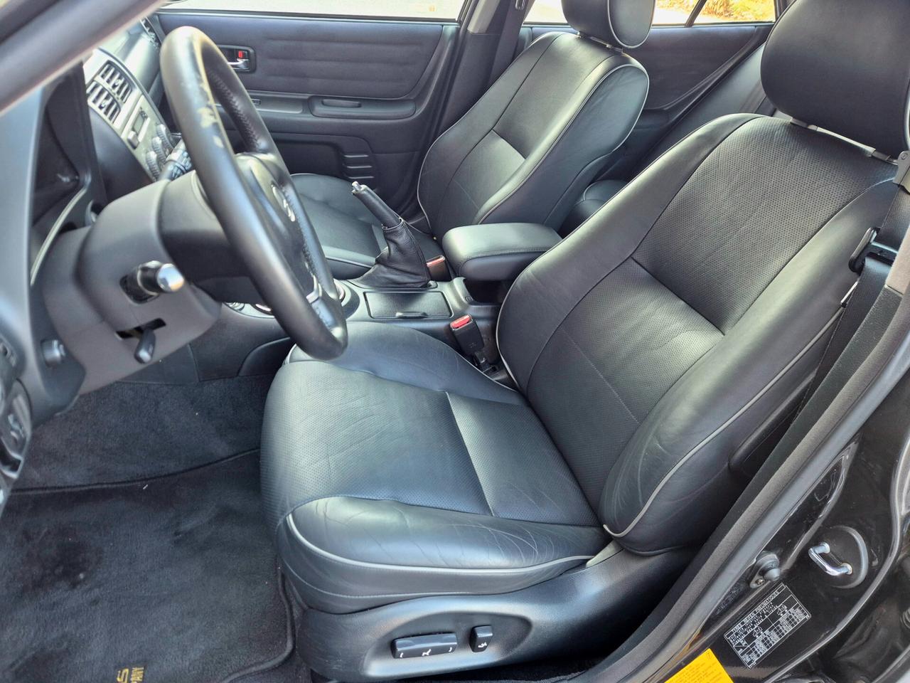 Lexus IS 200 200i 24V cat Wagon Plus