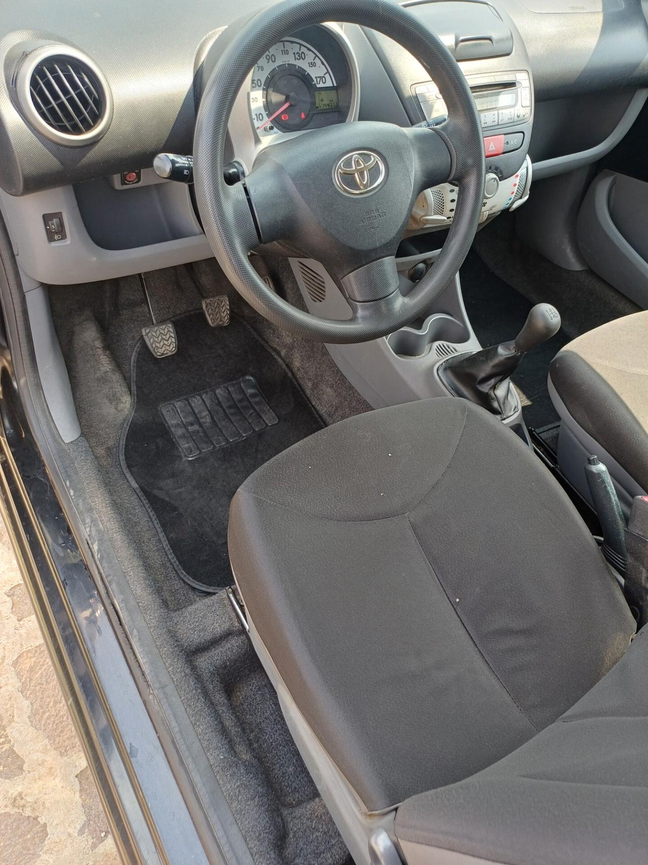 Toyota Aygo 1.0 12V VVT-i 3 porte