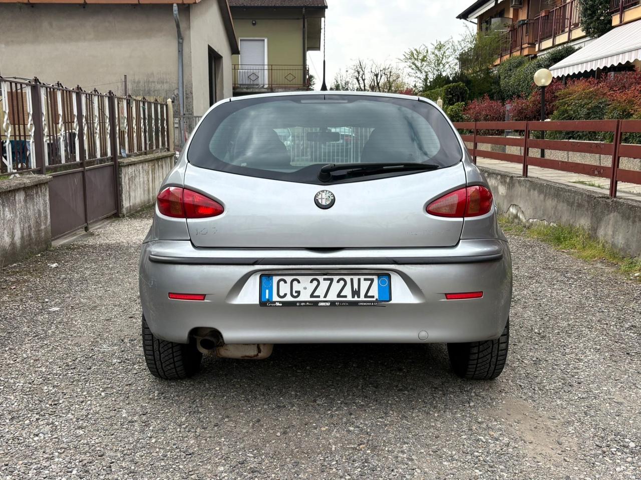 Alfa Romeo 147 1.6i 16V Twin Spark cat 3p. Progression