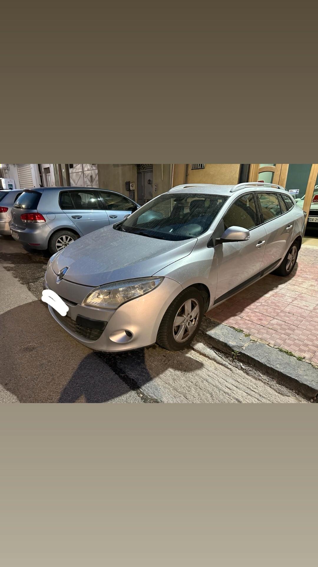 Renault Megane Mégane 1.5 dCi 110CV EDC Dynamique